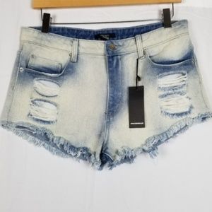Forever 21 Denim Light Wash Shorts Size 29